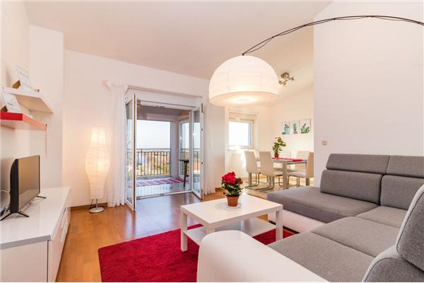 Apartment A1, for 5 persons