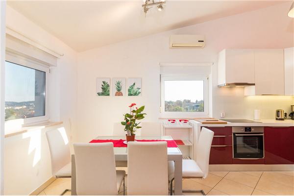 Apartment A1, for 5 persons