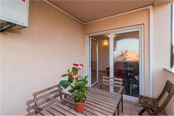Apartment A1, for 5 persons