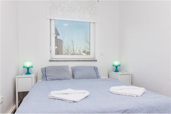 Apartment A1, for 5 persons