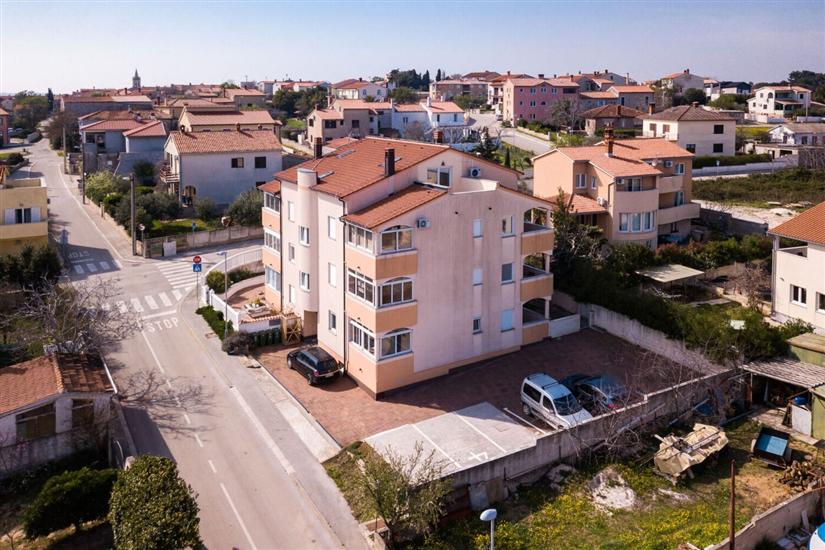 Apartament Robi 2