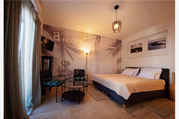 House K1, for 8 persons