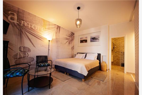 House K1, for 8 persons