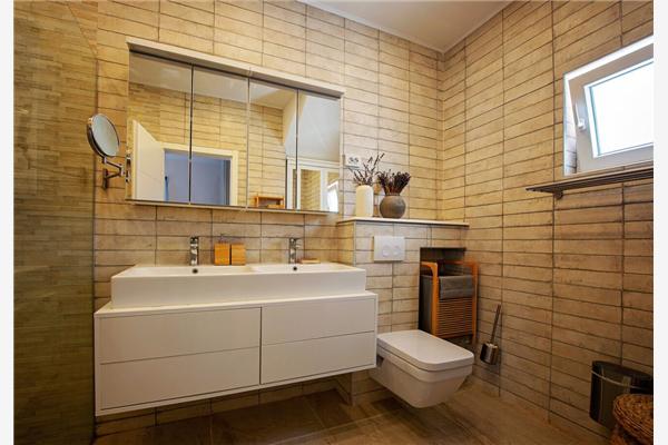 House K1, for 8 persons