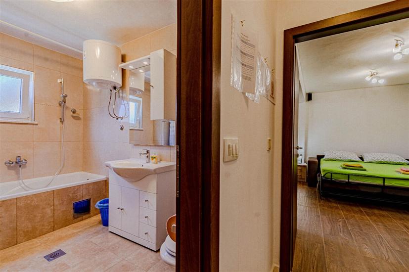 Apartment A4, for 2 persons