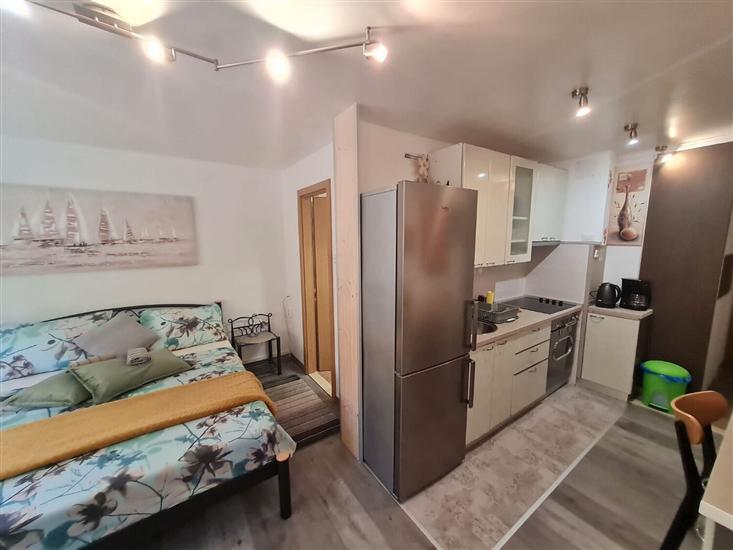 Apartament Lovely