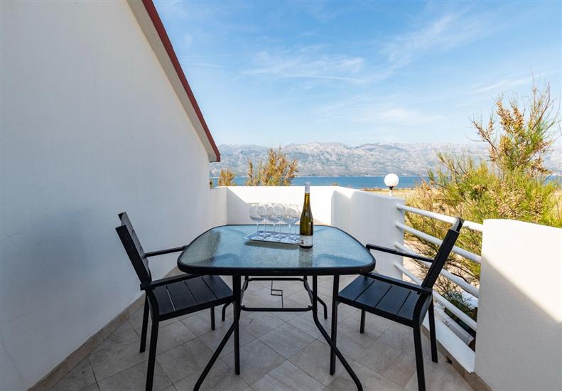 House K1, for 10 persons