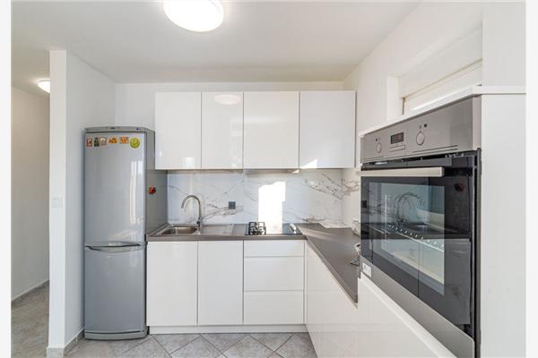 House K1, for 10 persons