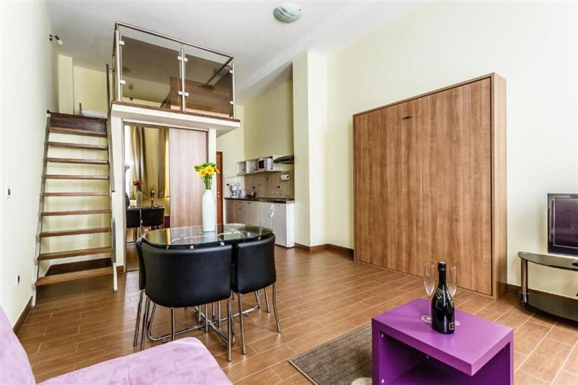 Apartment A6, for 4 persons