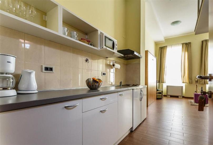 Apartment A6, for 4 persons