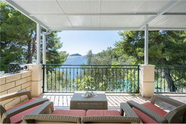 House K1, for 10 persons