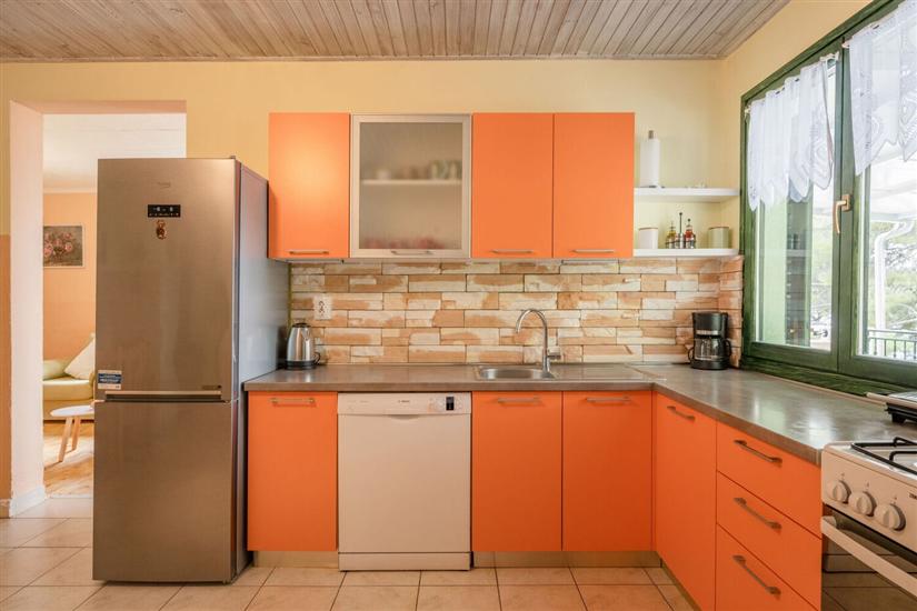 House K1, for 10 persons