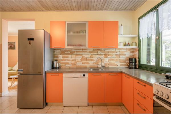 House K1, for 10 persons