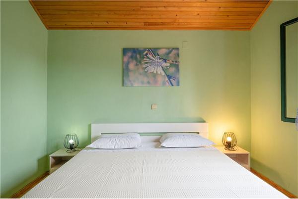 House K1, for 10 persons