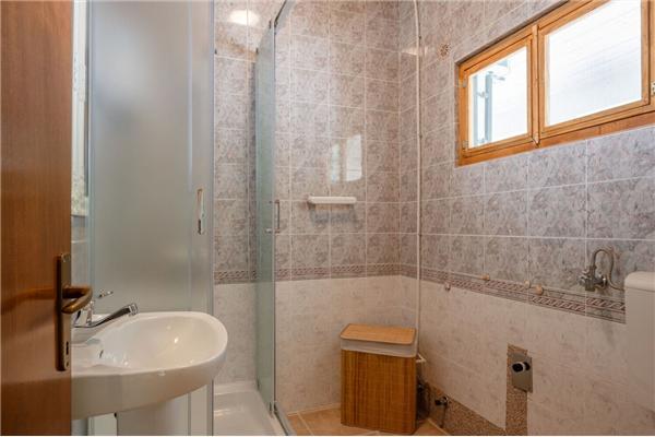 House K1, for 10 persons