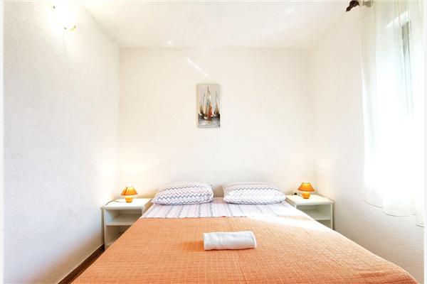 Apartment A1, for 6 persons