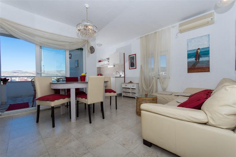 Apartment A2, for 5 persons