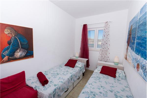 Apartment A2, for 5 persons
