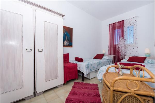 Apartment A2, for 5 persons