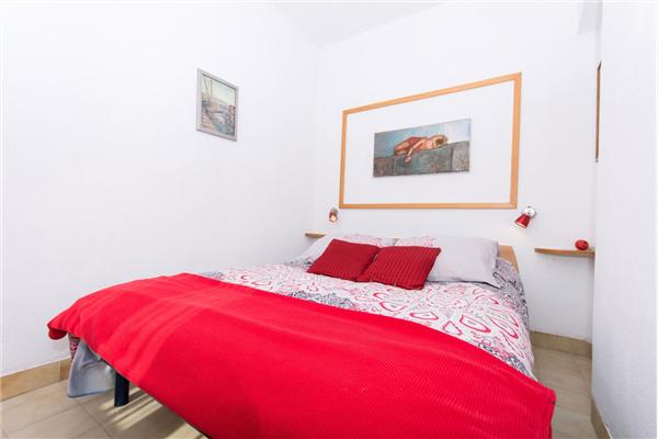 Apartment A2, for 5 persons