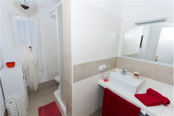 Apartment A2, for 5 persons