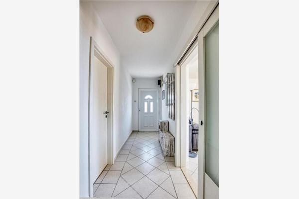 House K1, for 10 persons