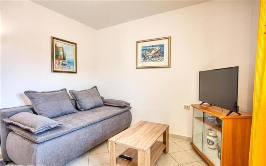 House K1, for 10 persons