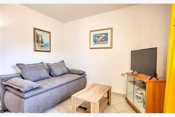 House K1, for 10 persons