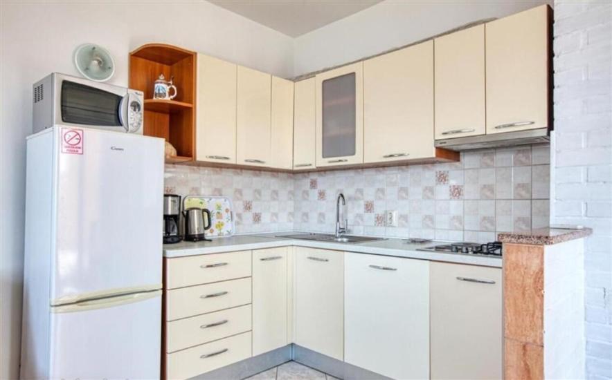 House K1, for 10 persons