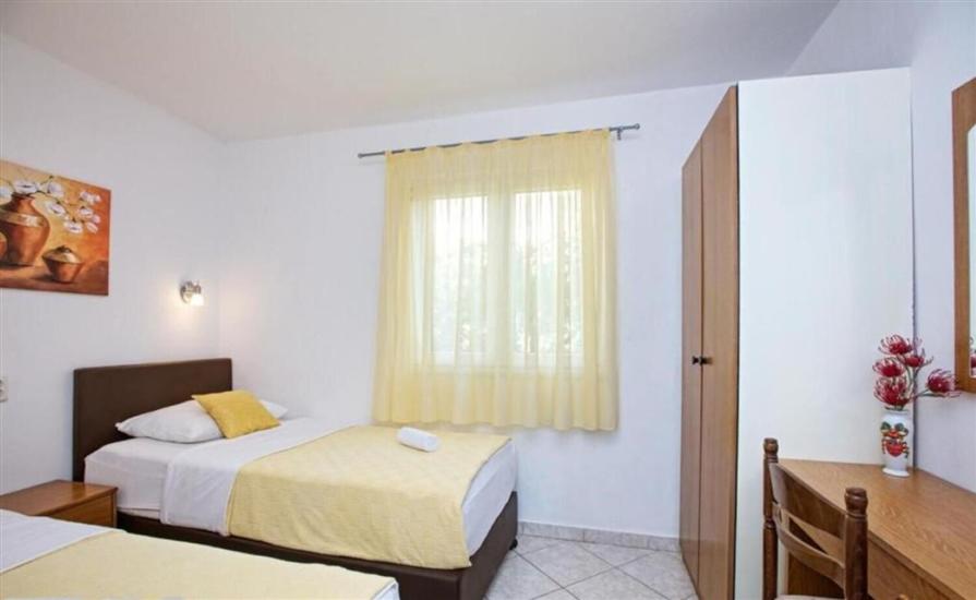 House K1, for 10 persons