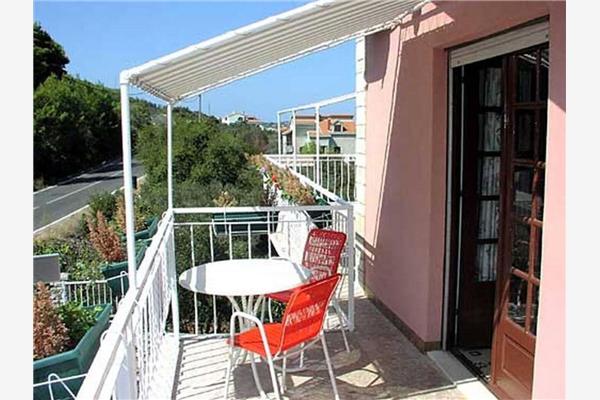 Apartment A2, for 4 persons