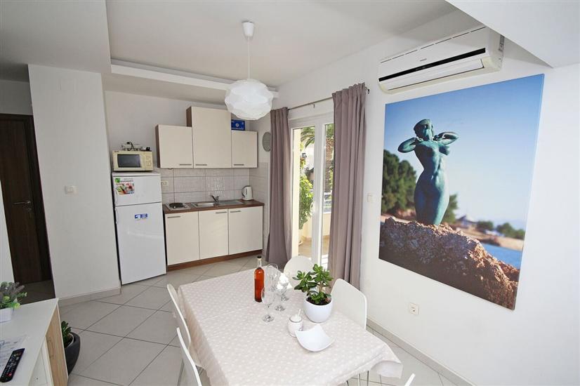 Apartment A2, for 4 persons