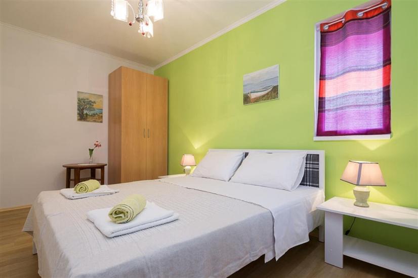 Apartment A3, for 5 persons