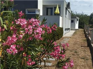 Apartment Zadar riviera,BookDoraFrom 138 €