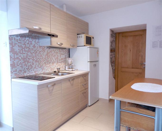 Apartment A1, for 5 persons