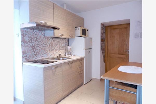 Apartment A1, for 5 persons