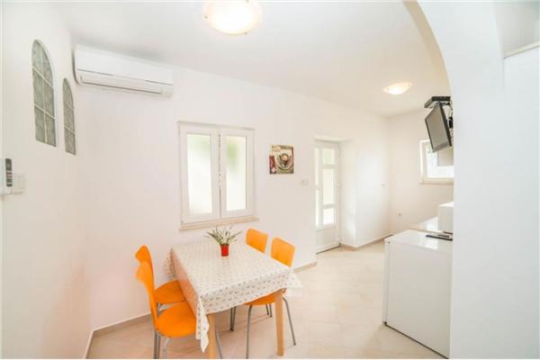 Appartamento A1, per 5 persone