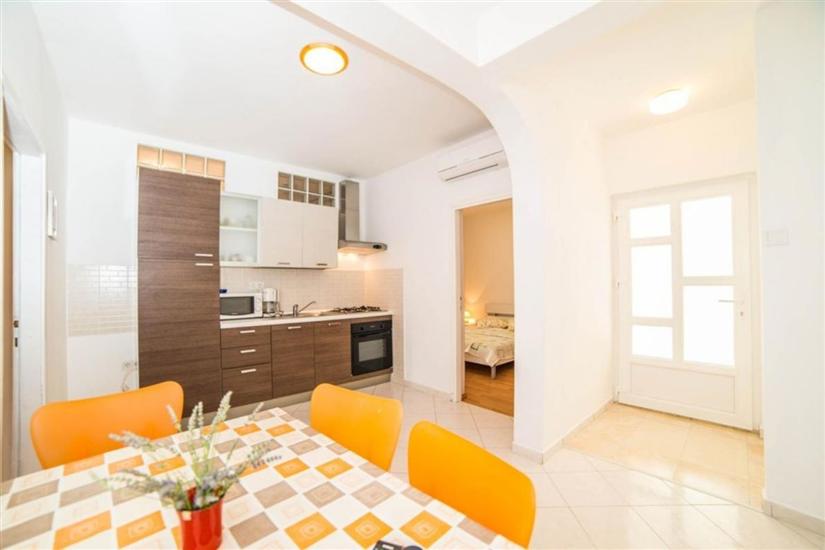 Appartamento A2, per 5 persone