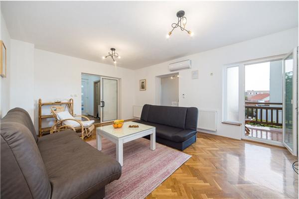 Apartment A2, for 5 persons