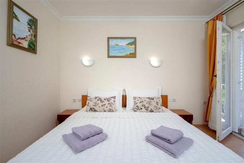 Apartment A5, for 4 persons