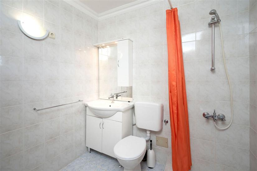 Apartment A5, for 4 persons