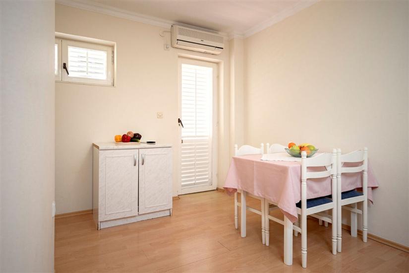 Apartment A6, for 2 persons