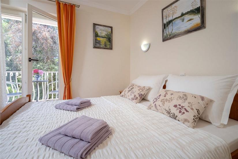 Apartment A6, for 2 persons