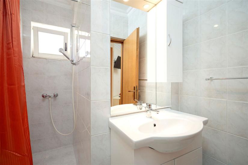 Apartment A6, for 2 persons