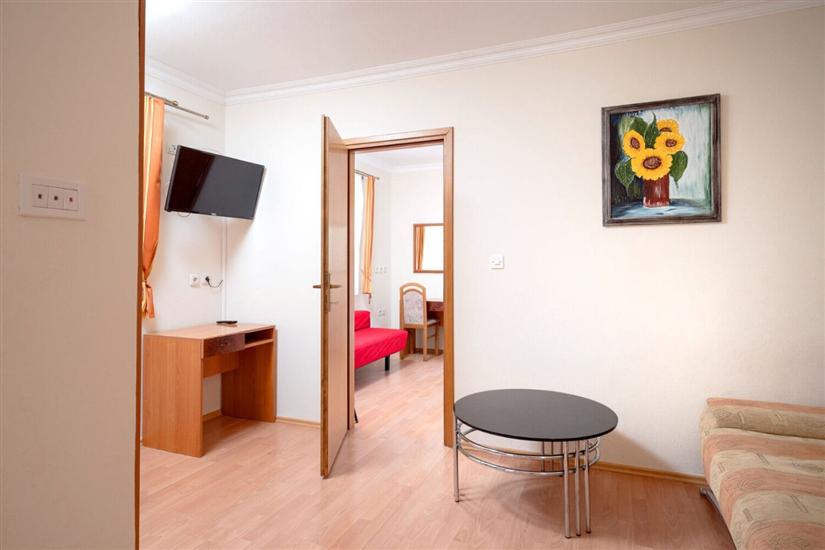Apartment A7, for 4 persons