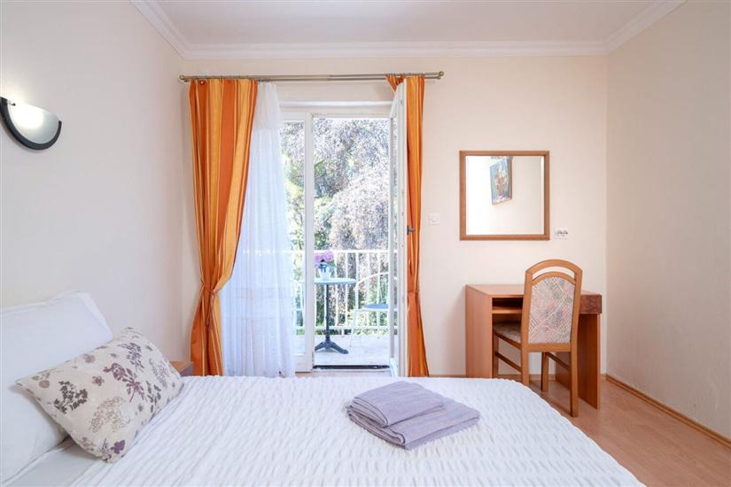 Apartment A7, for 4 persons