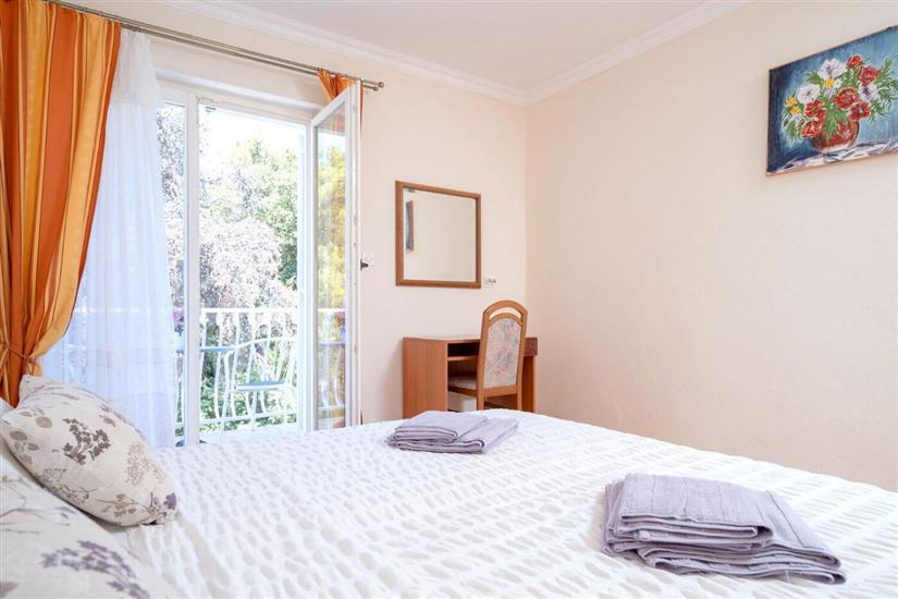 Apartment A7, for 4 persons