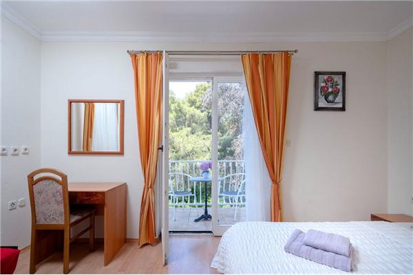 Apartment A7, for 4 persons