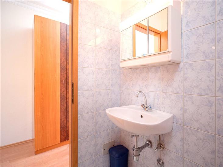 Apartment A7, for 4 persons