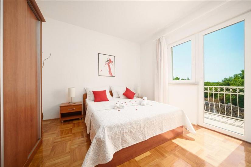 Lägenhet A1, för 4 personer